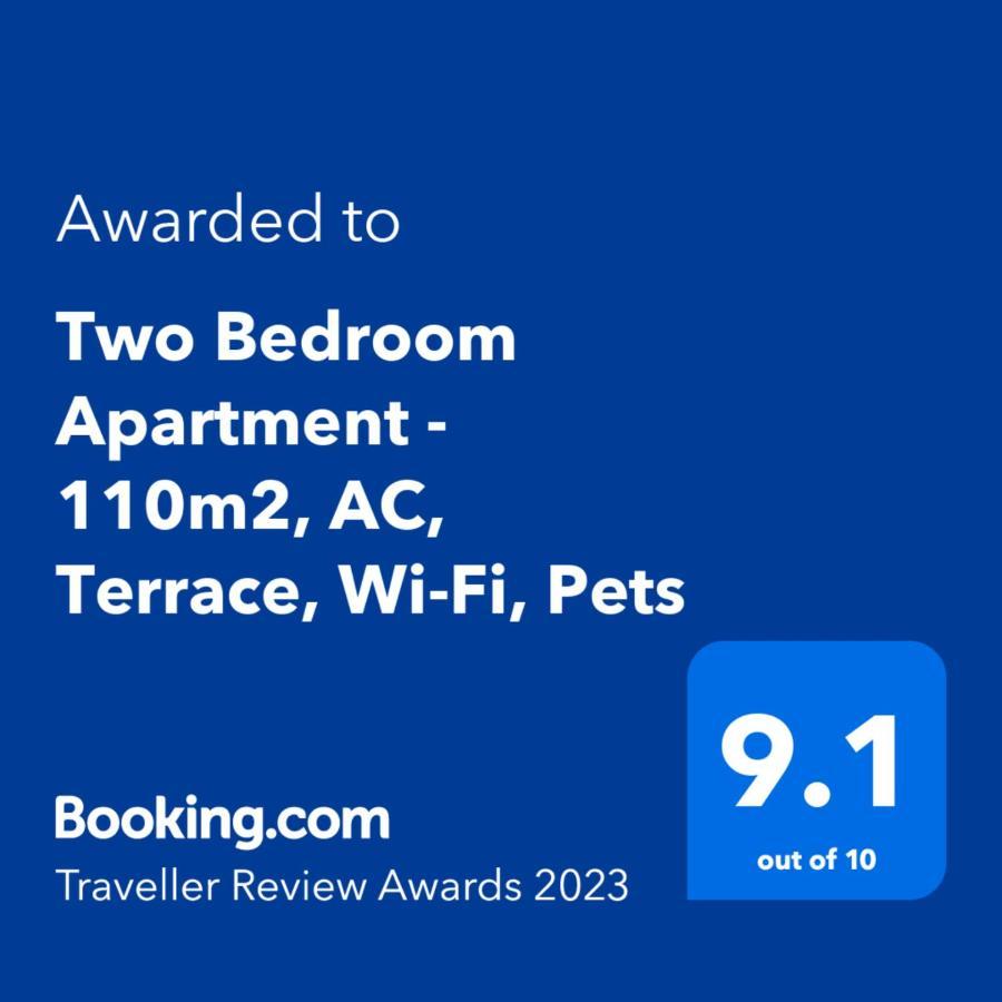 Two Bedroom Apartment - 110M2, Ac, Terrace, Wi-Fi Lagos Eksteriør bilde