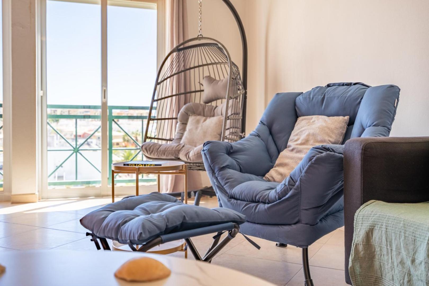 Two Bedroom Apartment - 110M2, Ac, Terrace, Wi-Fi Lagos Eksteriør bilde